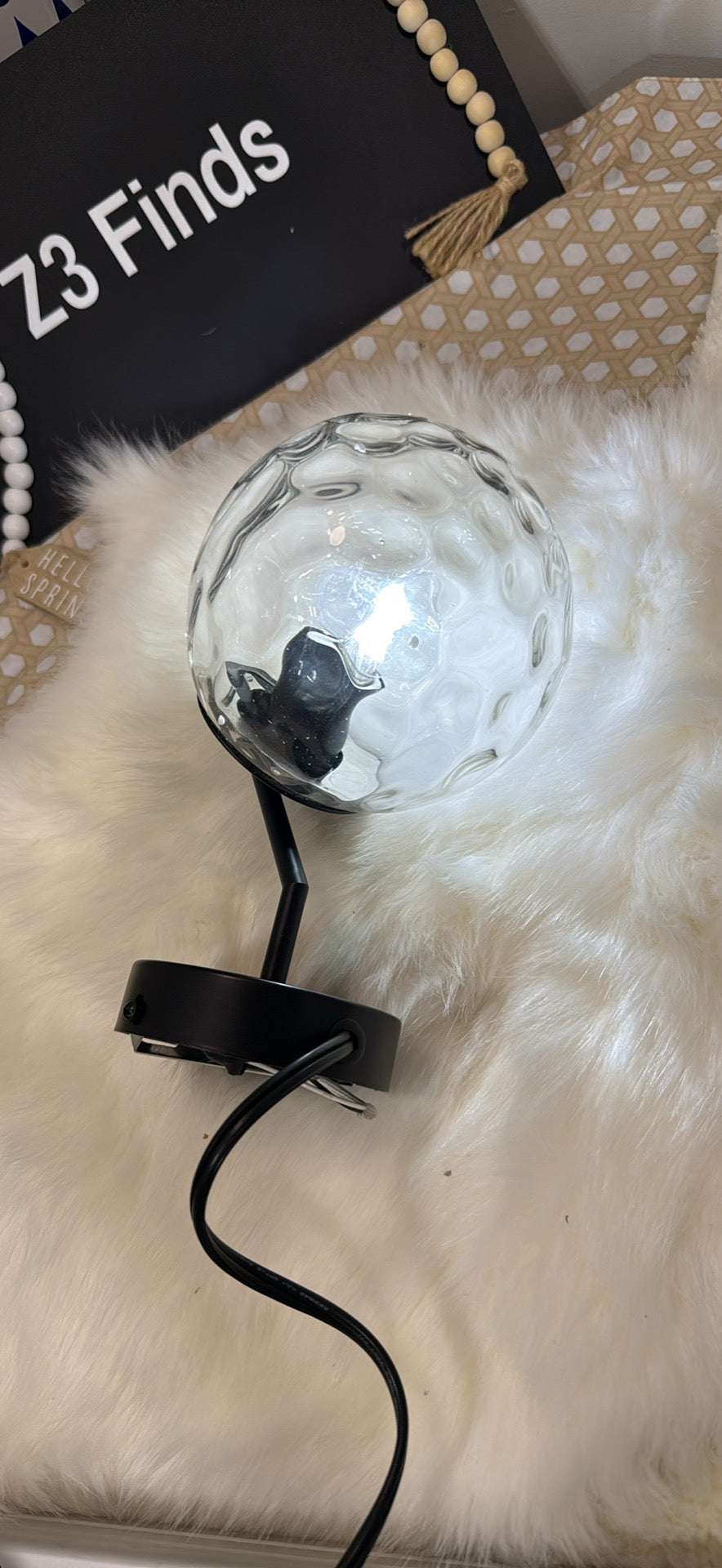 Modern Plug-In Wall Sconce — Dimpled Glass Globe, Black Finish, E26 Dimmable │ Z3 Grade: 🟡 Open Box – Unused