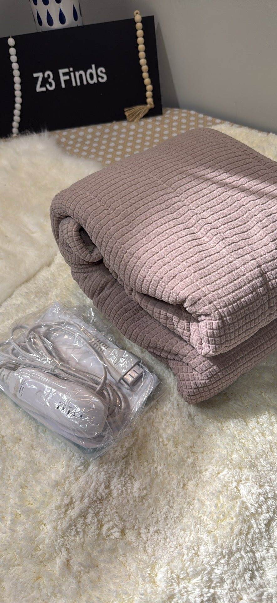 ALLYOULAND Heated Throw Blanket — Soft Plush Electric Throw with Heat Levels & Auto-Off │ Z3 Grade: 🟢 Brand New (Sealed)