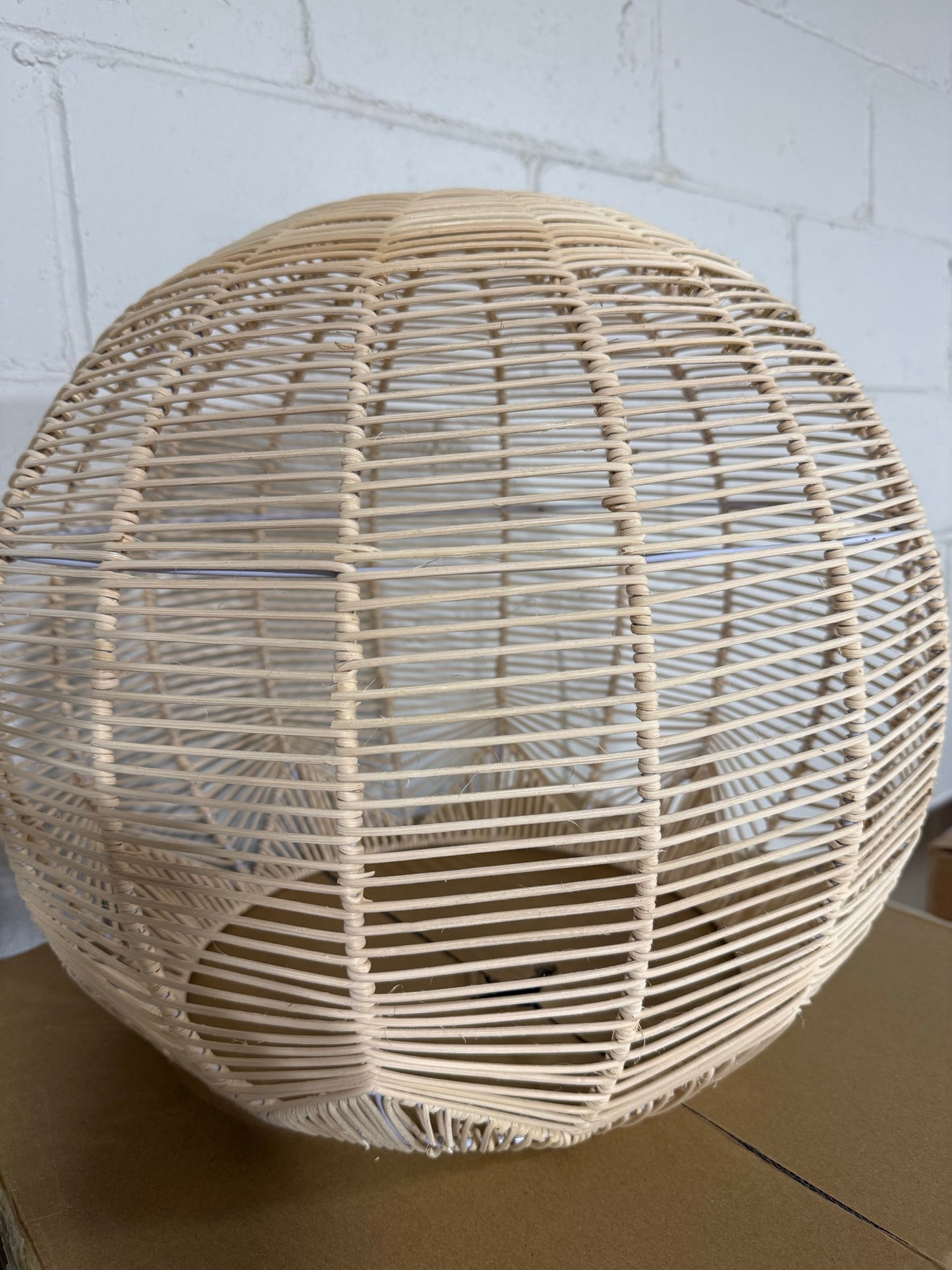 Round Rattan Pendant Light — Hand-Woven 50cm Kitchen Island Shade │ Z3 Grade: 🟢 Brand New (Sealed)