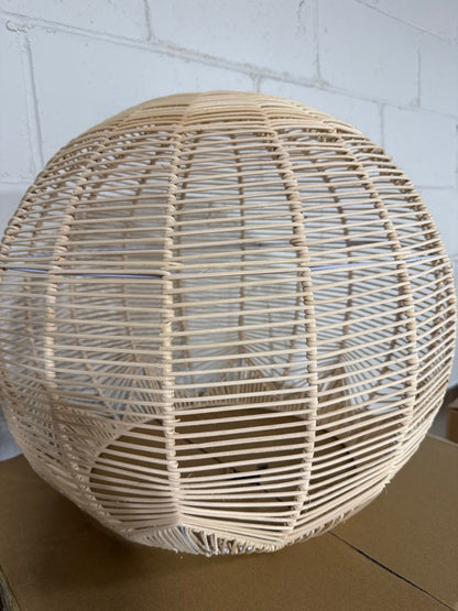 Round Rattan Pendant Light — Hand-Woven 50cm Kitchen Island Shade │ Z3 Grade: 🟢 Brand New (Sealed)