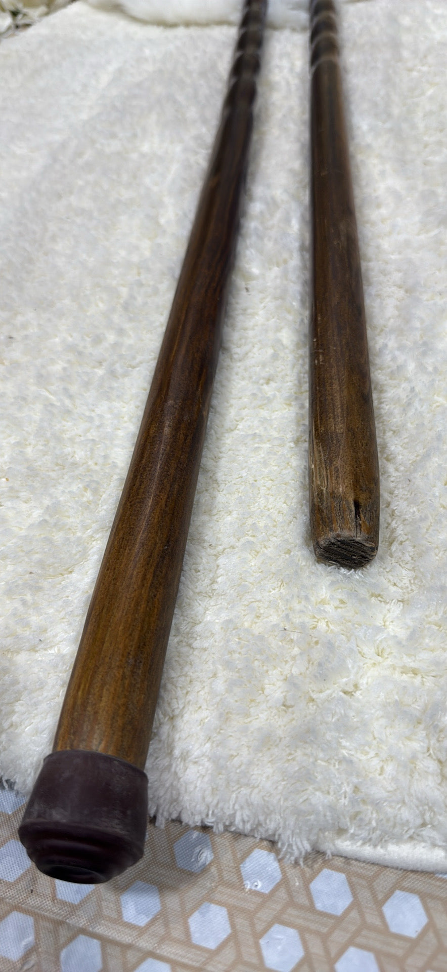 Brazos Twisted Trail Blazer 55″ Walking Stick (Set of 2) — Handcrafted Wood Hiking Staff with Leather Wrist Strap │ Z3 Grade: 🟡 Open Box – Unused