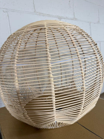 Round Rattan Pendant Light — Hand-Woven 50cm Kitchen Island Shade │ Z3 Grade: 🟢 Brand New (Sealed)