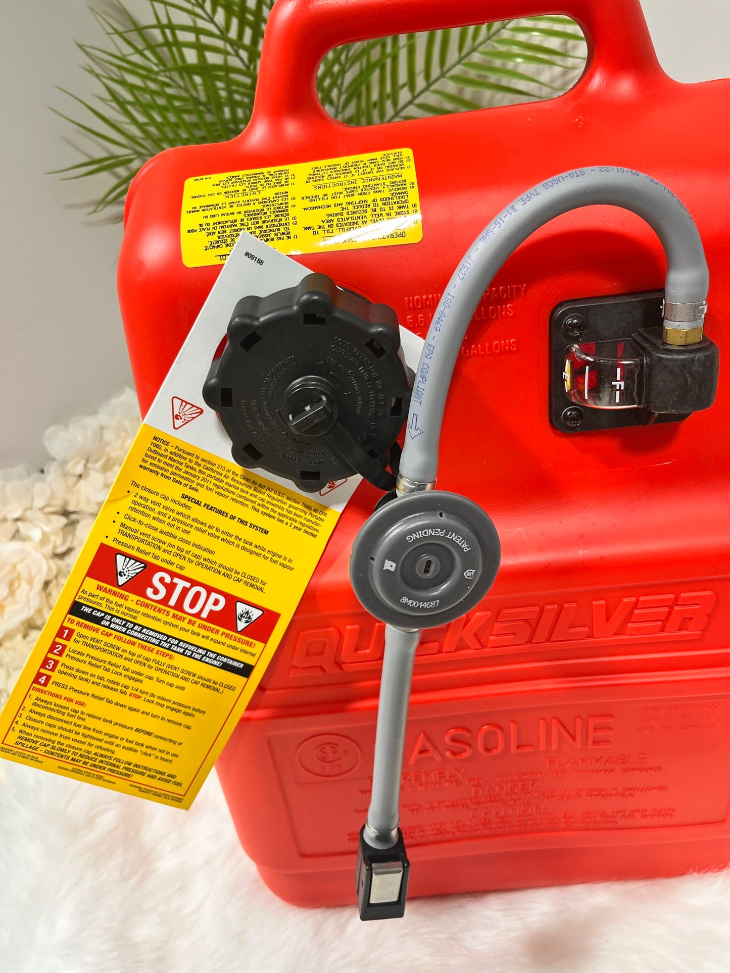 Mercury Quicksilver 6.6 Gallon Marine Fuel Tank with Hose & Connector (8M0045691) │ 🟡 Z3 Grade: Open Box – Unused
