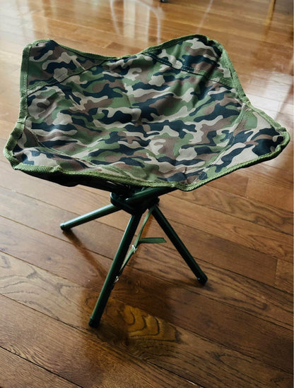 Camouflage Folding Camp Stool — 4-Leg Portable Slacker Stool with Carry Bag │ Z3 Grade: 🟡 Open Box – Unused