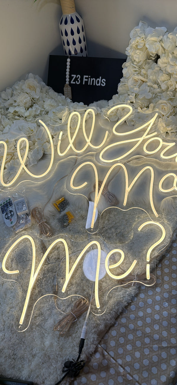 Will you marry me neon sign │ 🟡 Z3 Grade: Open Box – Unused