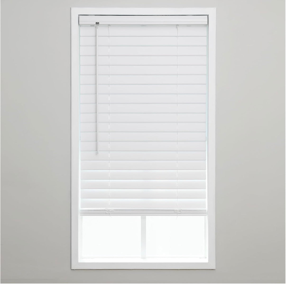 Eclipse White Vinyl Blinds – 44.5" W × 48" L │ 🟡 Z3 Grade: Open Box – Unused