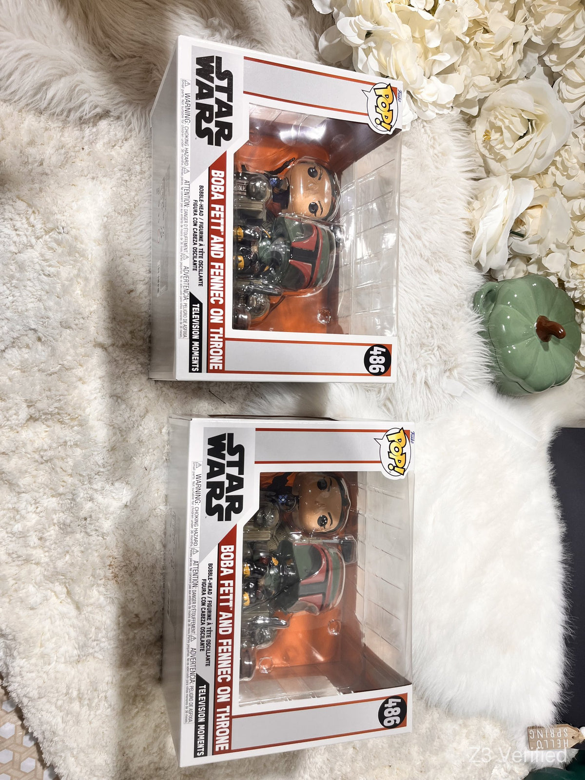 Funko Pop! Moment Star Wars: Boba Fett & Fennec Shand on Throne #486, Z3-01126, view 2